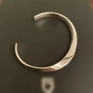 GARNI 실버 팔찌 Loop Bangle 가르니