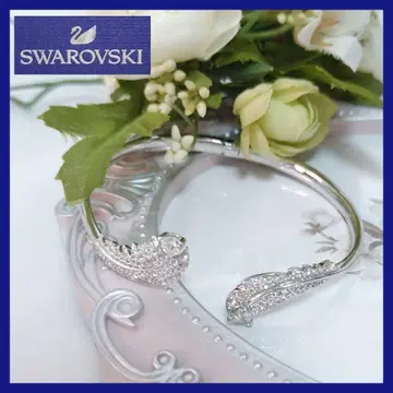 스와로브스키 Swarovski Nice 페더 뱅글 팔찌 M