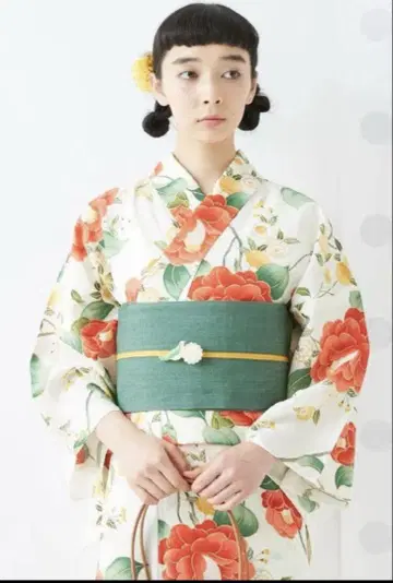 후리후리 유카타 기모노 도라쿠 오토메 츠바키 패턴