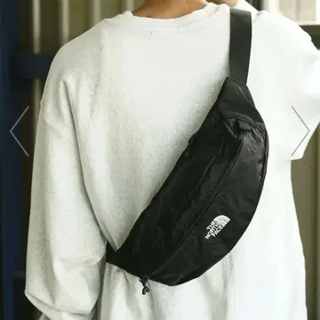 새상품급 노스페이스 Sweep 힙색 블랙