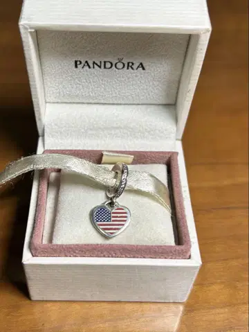 PANDORA 판도라 USA 미국 국기 댕글 참
