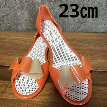 중고 새상품급 중고 FURLA 훌라 입체 리본 러버 신발 '37'