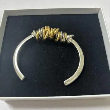LAPUIS 라푸이 뱅글 팔찌