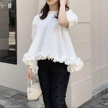 fitmore 핏모어 밑단 프릴 상의/블라우스 한정품