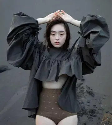 siiilon 블라우스 카키