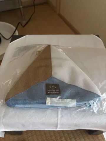 EYL 삼각형 지퍼 파우치 토라야 TORAYA EQUIPMENT