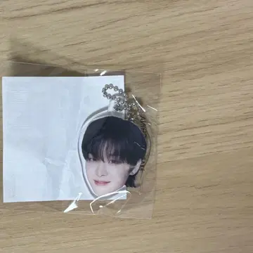 treasure 지훈 얼굴 아크링 키링