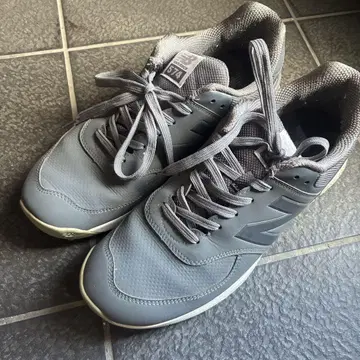 New Balance 574 그레이 스니커즈 28cm