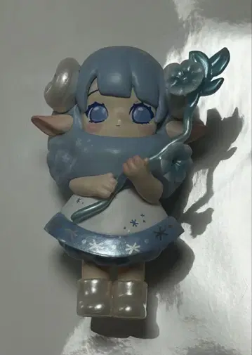 Princess CORA 12별자리 꽃말 겨울의 눈