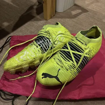푸마 퓨처 축구 스파이크 26cm