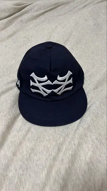 새상품 oMA 캡