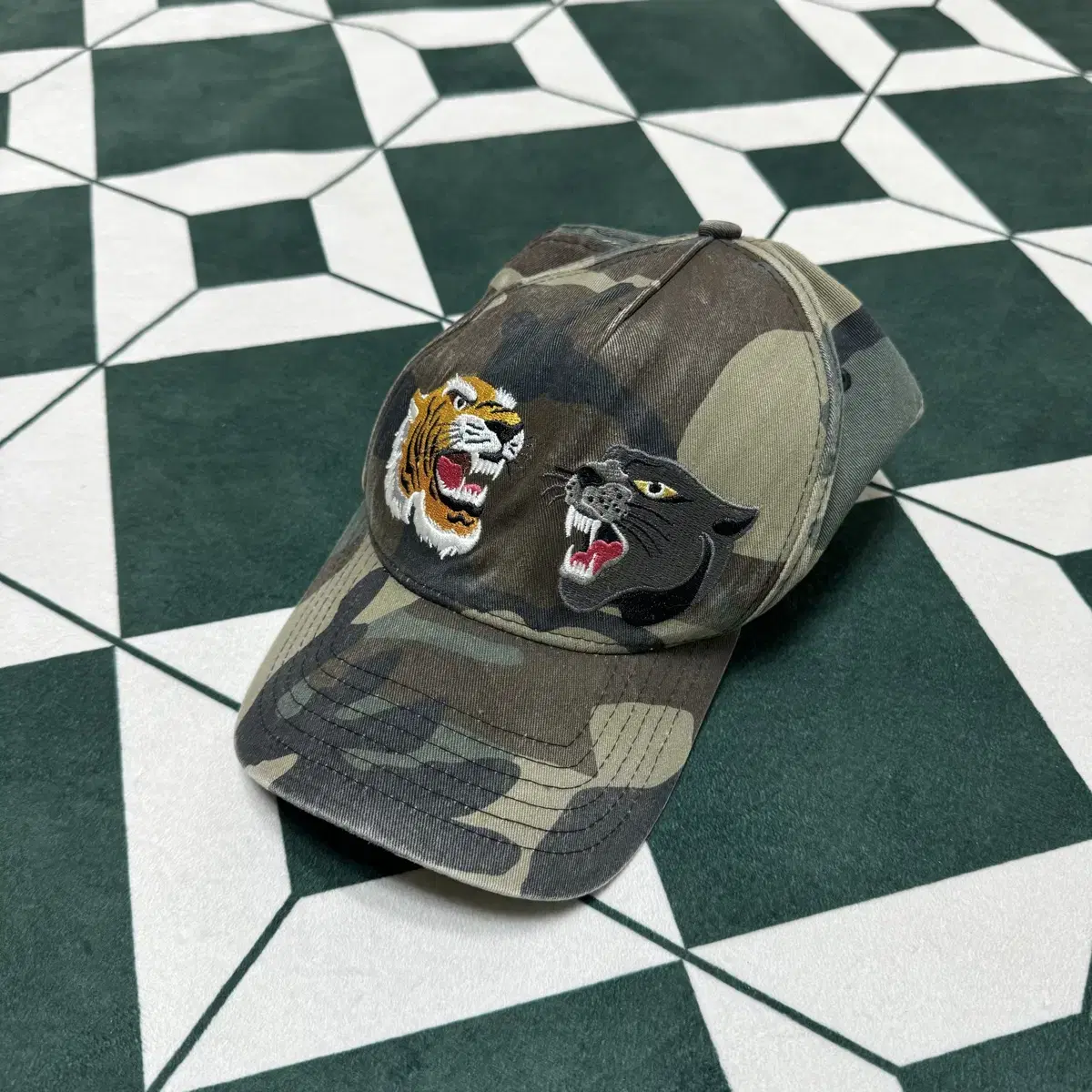 【XTONZ】XTA019 Camo Cotton Ball Cap▲TXT着用 MUSINSA公式 | XTONZ XTA019 Camo Cotton Ball Cap (CAMO)