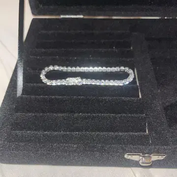 모이사나이트 테니스 팔찌