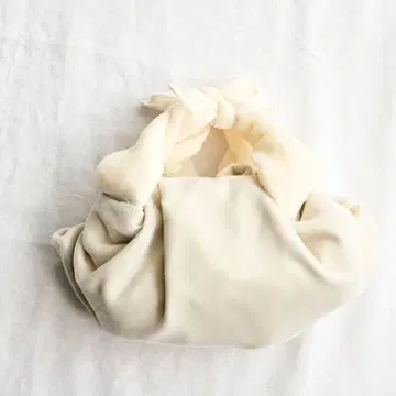 파피루스 캔디 포장지 핸드백 미디엄