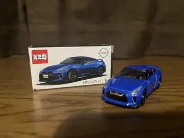 토미카 R35 GT-R