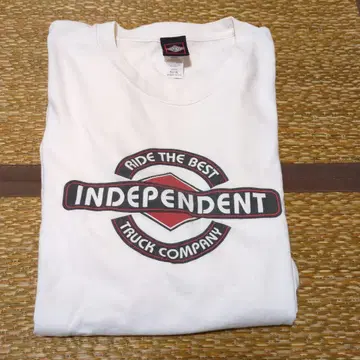 INDEPENDENT 로고 티셔츠 화이트