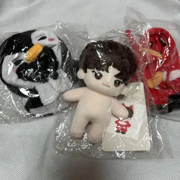 2PM 준호 인형