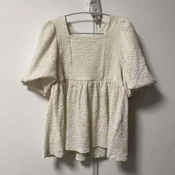 AZUL BY MOUSSY/아이보리 반팔 튜닉
