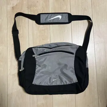 90년대 00년대 나이키 아카이브 y2k 나이키 메신저 백