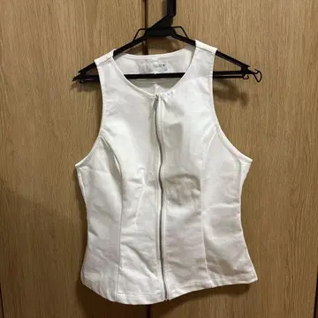 Zara 데님 원단 상의