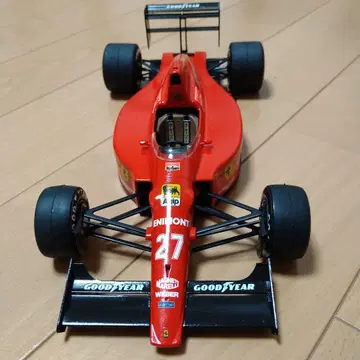 타미야 1/20 페라리 F189 완성품