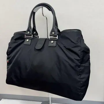 블랙 나일론 토트백