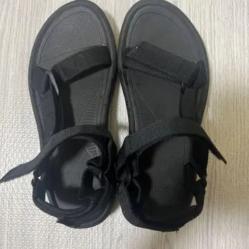 스포츠 샌들 블랙