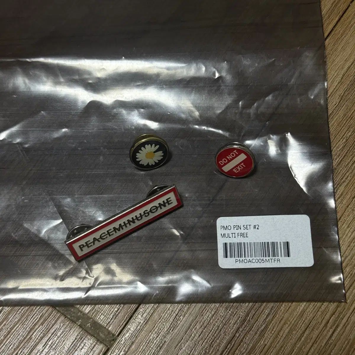 【Peaceminusone】 Pin Set #2 Multi 피스마이너스원 핀 세트 #2 멀티 | Peaceminusone | KREAM