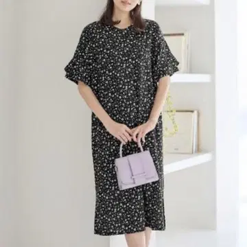 미사용 새상품 Alotta 프릴 소매 티셔츠 원피스 빅 사이즈 5L
