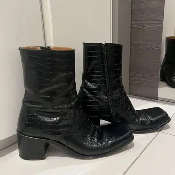 [가격 대폭 인하!] 존 로렌스 설리반 스퀘어토 부츠 크로커다일