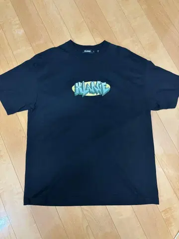XLARGE 티셔츠 블랙 그래픽 레어