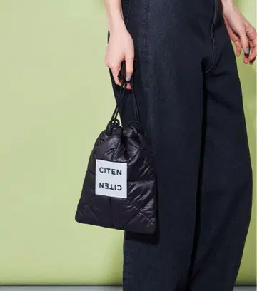 CITEN 퀼팅 숄더백 블랙