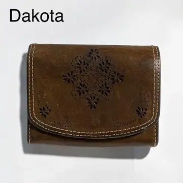Dakota 다코타 꽃무늬 컷워크 접이식 지갑