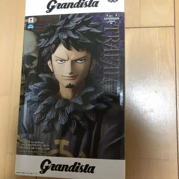 Grandista 트라팔가 로우 피규어