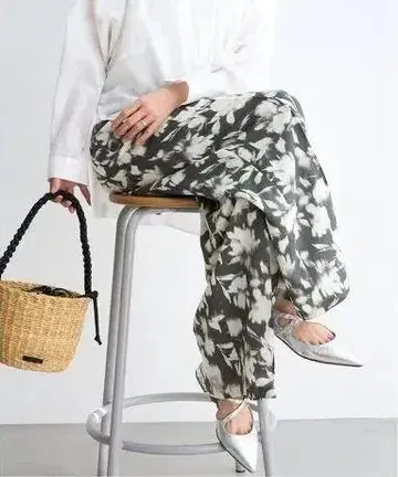 이에나 플라워 팬츠