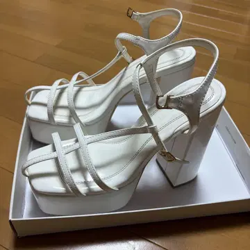 로얄 파티 플랫폼 샌들