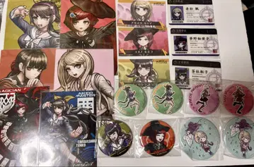 단간론파 V3 아카마츠 카에데 하루카와 마키 브라운 기둥