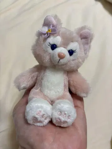 핑크 꽃 장식 봉제 인형