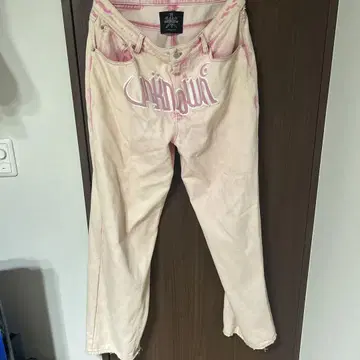 UNKNOWN 핑크 그래픽 데님 팬츠