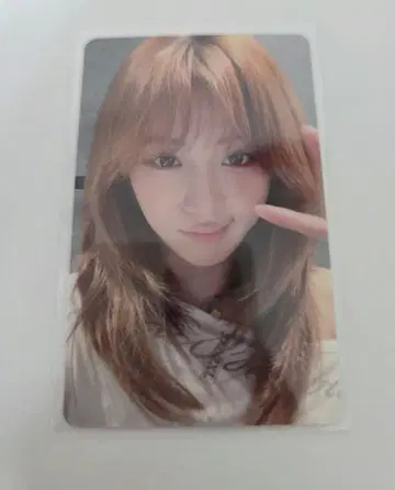 LE SSERAFIM 윤진 weverse 2회차 라키드로