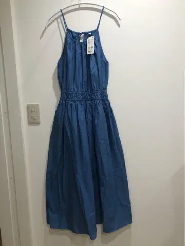 유니클로 홀터넥 원피스 홀터넥 원피스