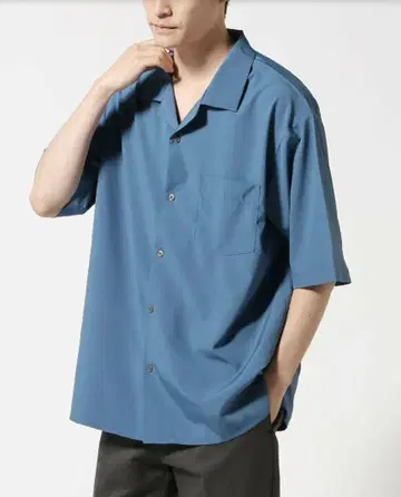 데오도란트 드라이 오픈 카라 셔츠 블루&블랙
