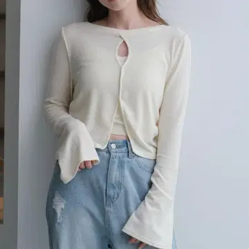 Kastane 컷 아웃 리브 티셔츠
