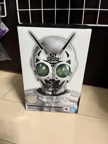 S.H.Figuarts 진골 조각 섀도우 문