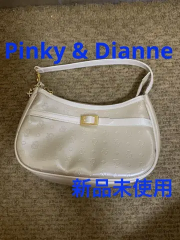 Pinky&Dianne 화이트 백. 파우치. 미사용 새상품.