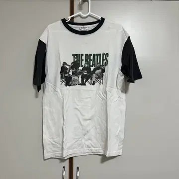THE BEATLES 프린트 티셔츠 M 사이즈