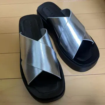 로리즈팜 칸도 핏 크로스