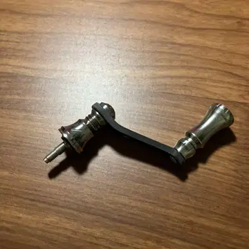 미사용 새상품급 하이텐 시마노용 싱글 핸들 42mm