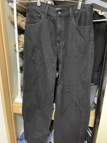 25ss 유니클로 와이드 핏 청바지 블랙