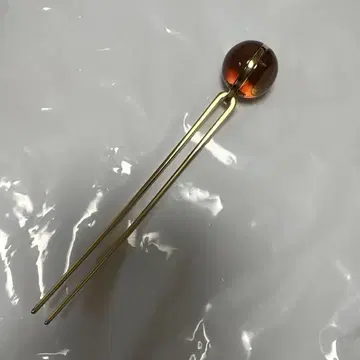 콜렛 말루프 헤어핀